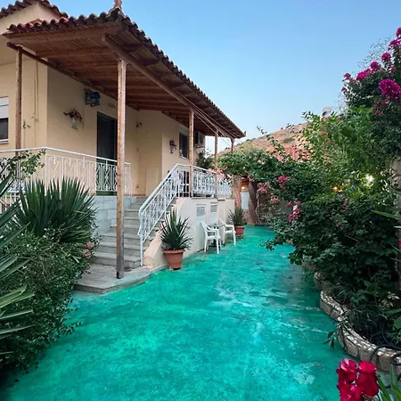 Spacious In Argolida Greece